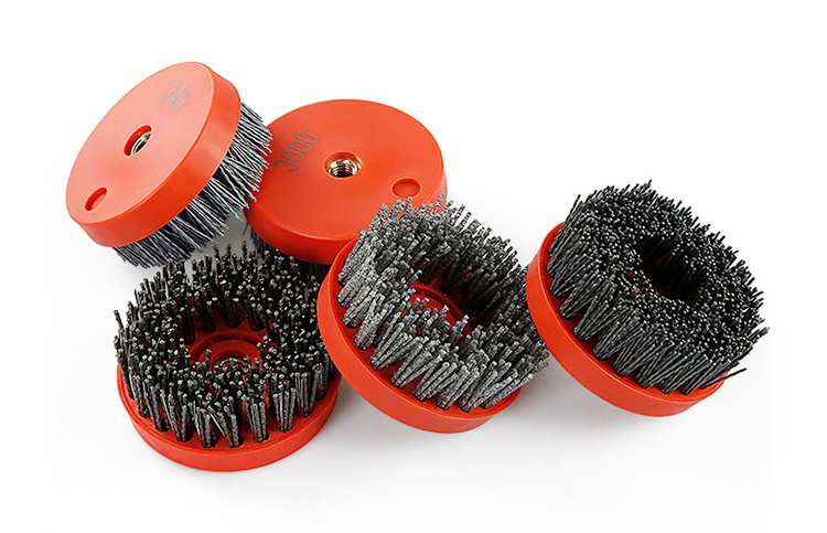 الفرشاة العتيقة 8